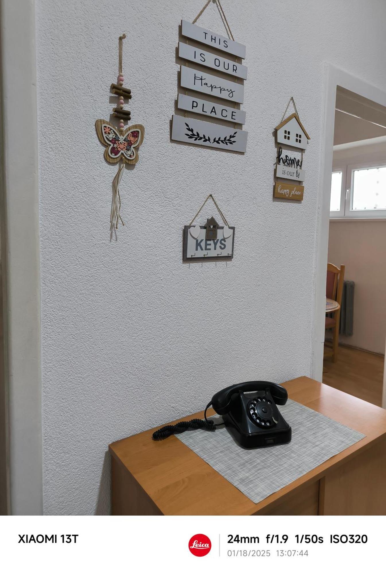 Trosoban Stan U Zenici Appartement Zenica Buitenkant foto